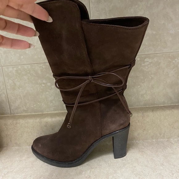 Johnston and Murphy Suede Bootie - Picture 2 of 5